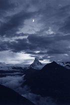 Matterhorn a měsíc