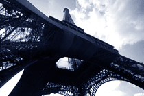 Břicho Eiffelovy věže