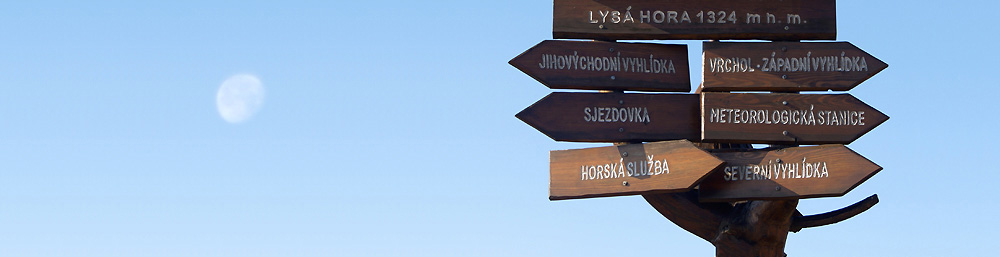 Guidepost on Lysa Mountain